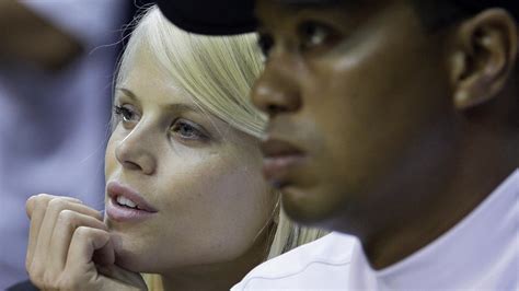 Tiger Woods’ ex Elin Nordegren & baby daddy Jordan。